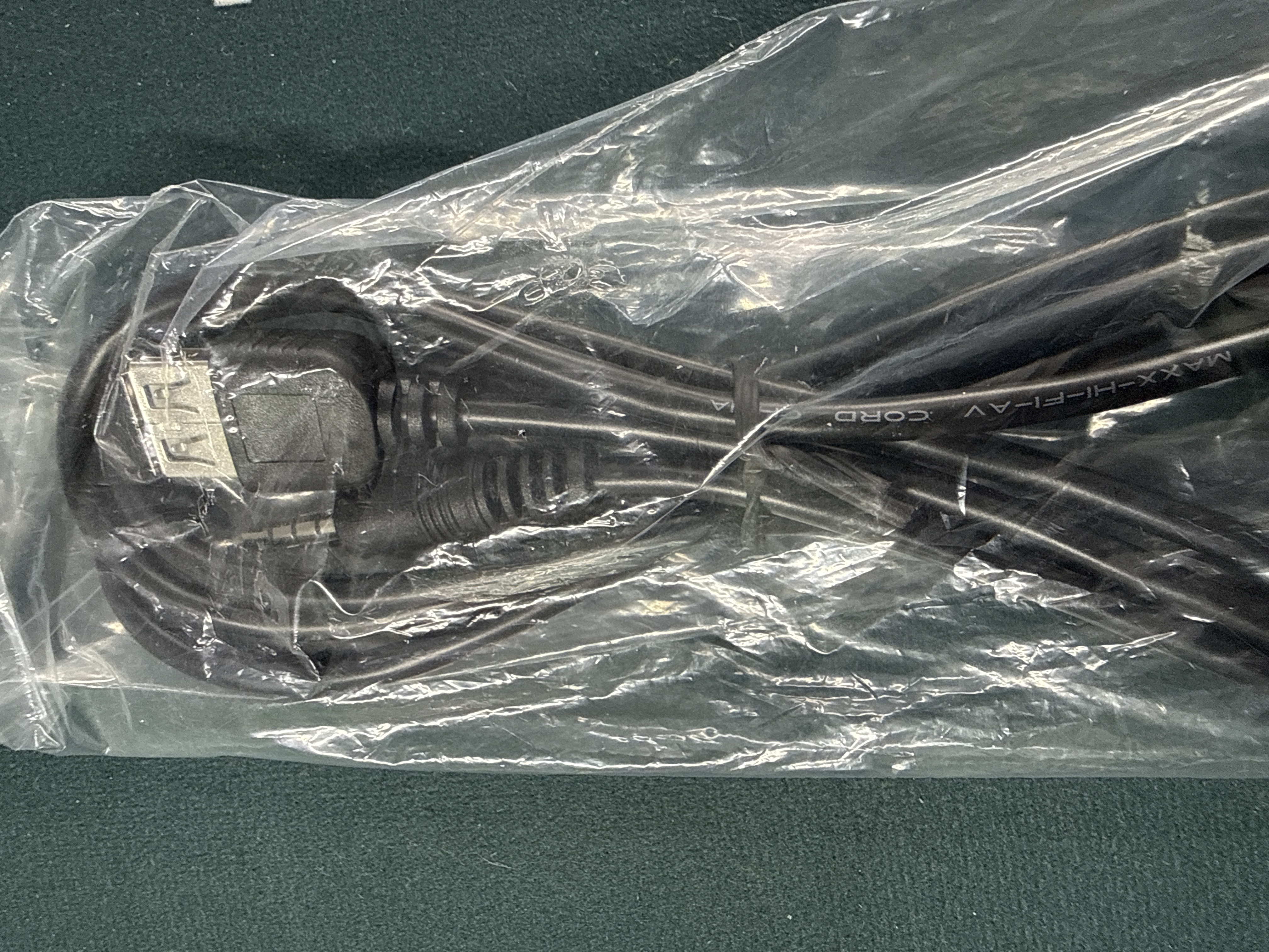 Cable USB (Tipo B) + Plug